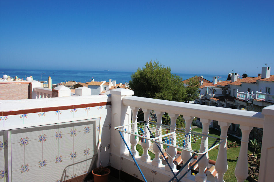 Chalet adosado en alquiler en Rincón de la Victoria